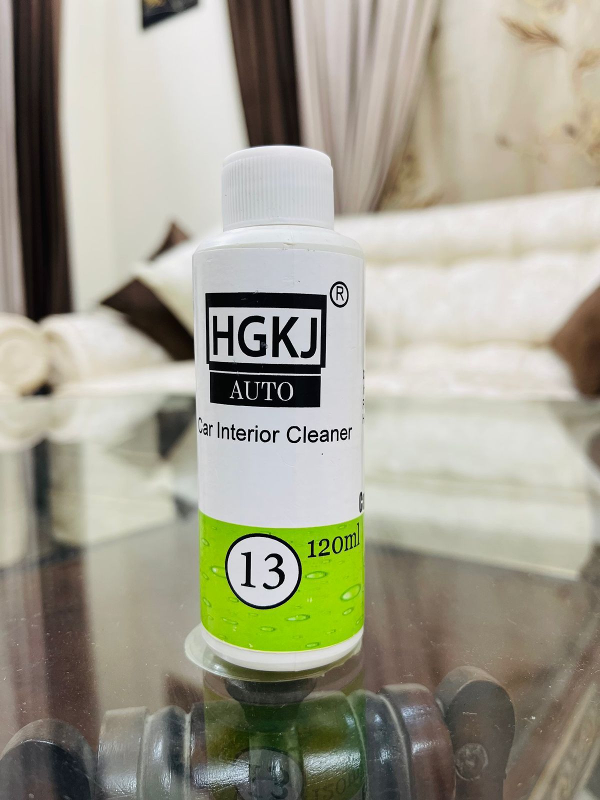 CAR COMPOUND CLEANER